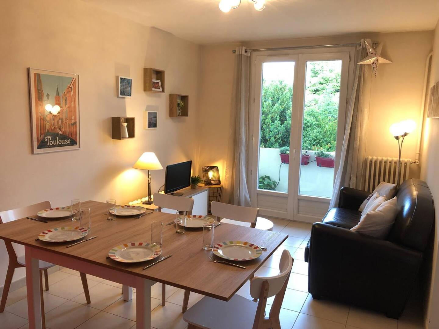Toussaint Apartment Toulouse Exterior photo